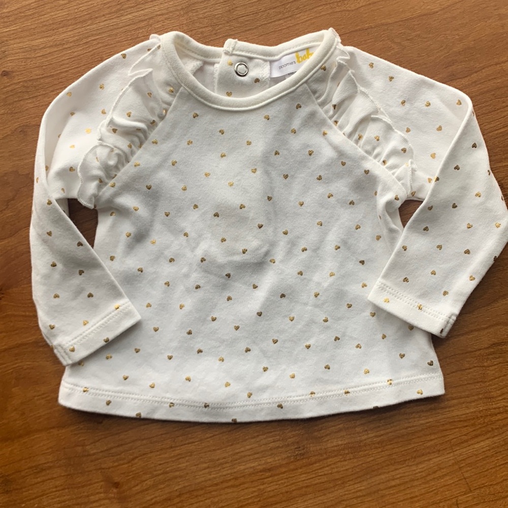 Bloomie’s Baby Gold Heart Ruffle Top Size 6M
